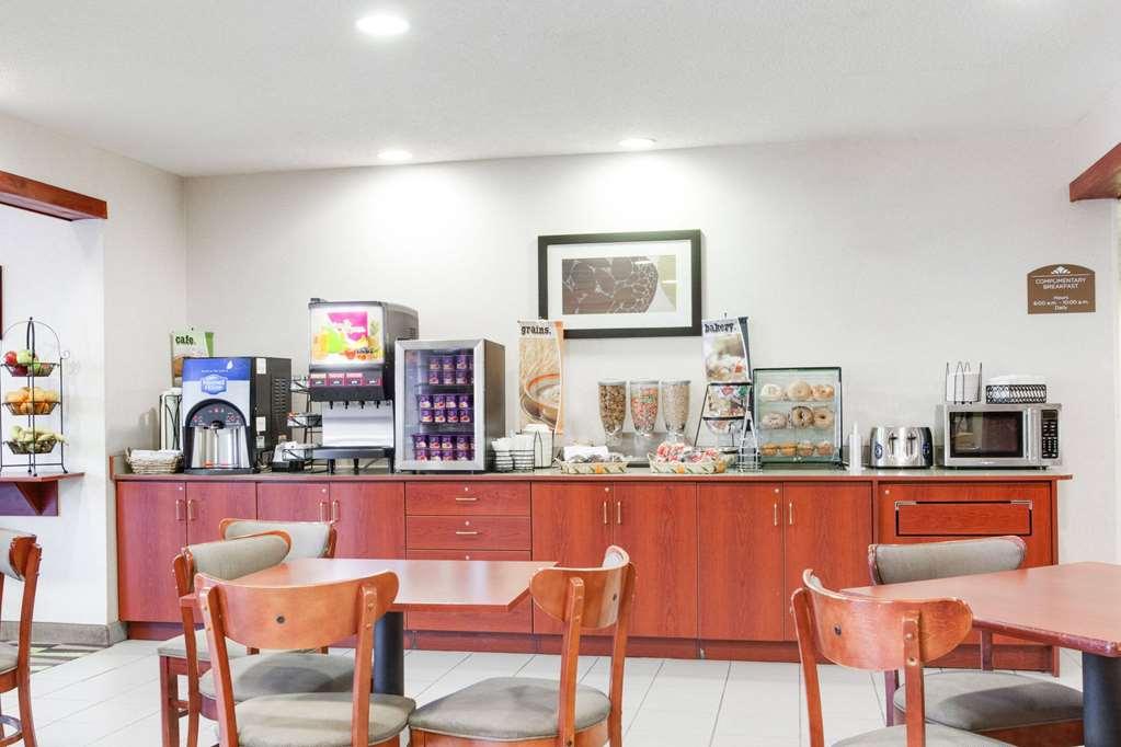 Microtel Inn & Suites By Wyndham Olean Facilities photo
