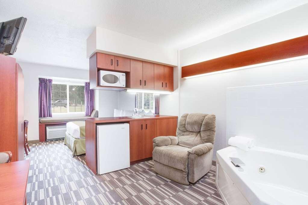 Microtel Inn & Suites By Wyndham Olean Facilities photo