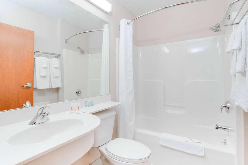 Microtel Inn & Suites By Wyndham Olean Room photo